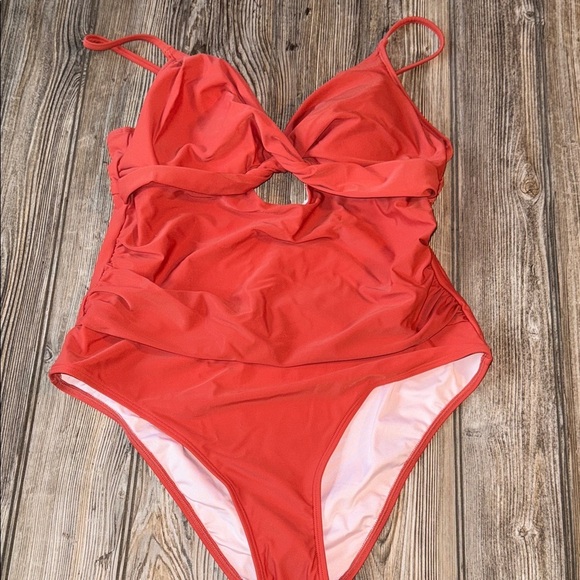 Cupshe Orange swimsuit One piece large cut out lined terracotta NEW - Picture 1 of 3